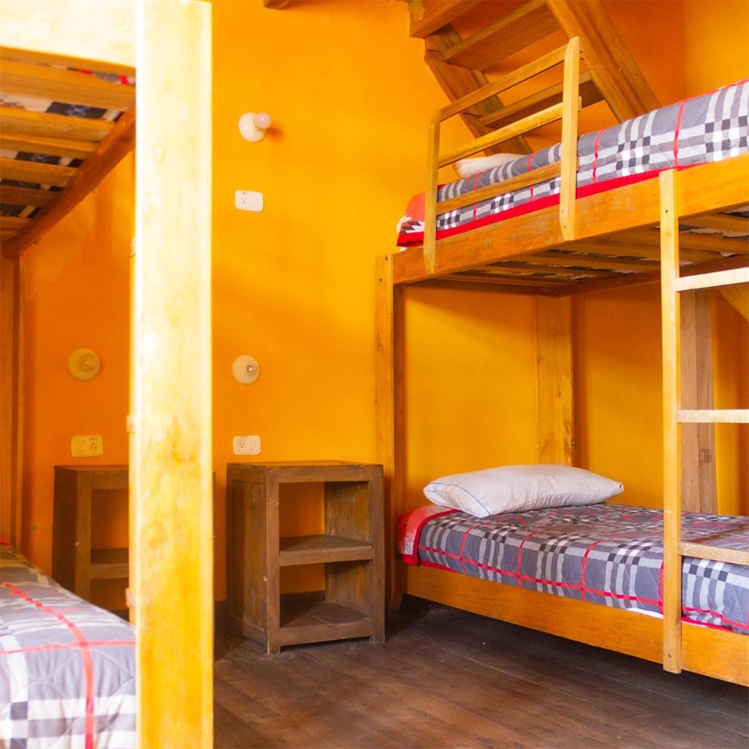 Hostal Cafe Tiana ลาตาคุงกา ภายนอก รูปภาพ