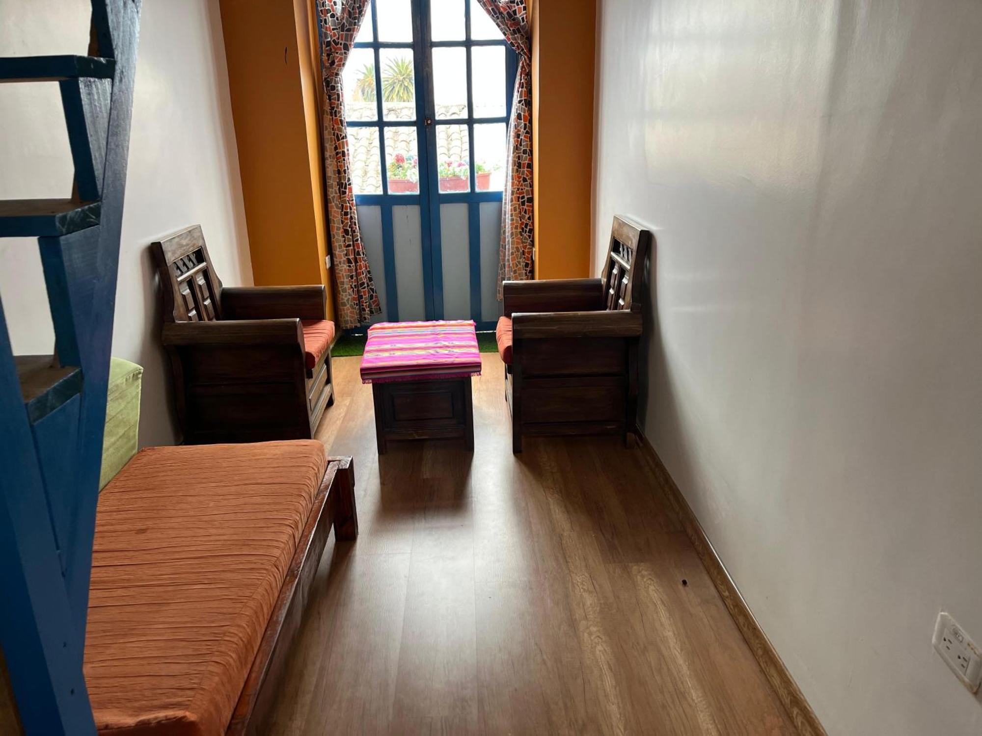 Hostal Cafe Tiana ลาตาคุงกา ภายนอก รูปภาพ